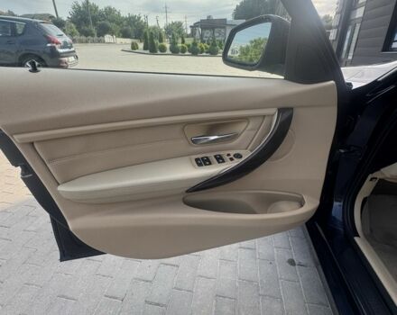 Синий БМВ 3 Серия, объемом двигателя 2 л и пробегом 195 тыс. км за 10300 $, фото 2 на Automoto.ua