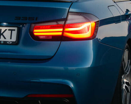 Синий БМВ 3 Серия, объемом двигателя 2.98 л и пробегом 140 тыс. км за 18500 $, фото 15 на Automoto.ua