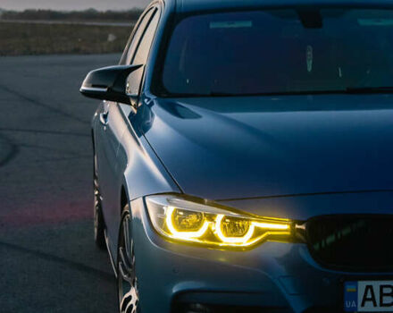 Синий БМВ 3 Серия, объемом двигателя 2.98 л и пробегом 140 тыс. км за 18500 $, фото 24 на Automoto.ua