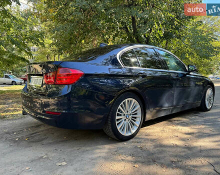 Синий БМВ 3 Серия, объемом двигателя 2 л и пробегом 125 тыс. км за 13500 $, фото 5 на Automoto.ua