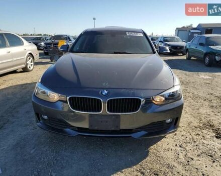 Синий БМВ 3 Серия, объемом двигателя 2 л и пробегом 76 тыс. км за 1900 $, фото 4 на Automoto.ua