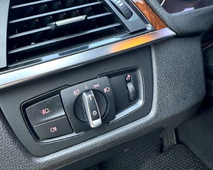 Синий БМВ 3 Серия, объемом двигателя 2 л и пробегом 14 тыс. км за 17900 $, фото 10 на Automoto.ua