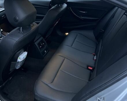 Синий БМВ 3 Серия, объемом двигателя 2 л и пробегом 320 тыс. км за 10500 $, фото 5 на Automoto.ua