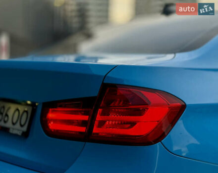 Синий БМВ 3 Серия, объемом двигателя 2.98 л и пробегом 135 тыс. км за 19500 $, фото 21 на Automoto.ua