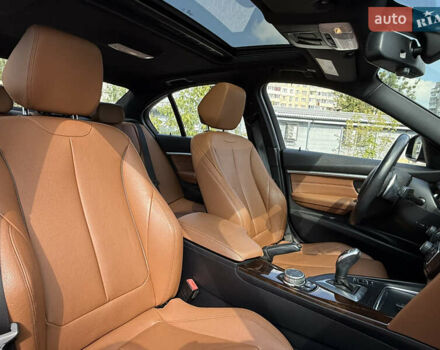 Синій БМВ 3 Серія, об'ємом двигуна 2 л та пробігом 171 тис. км за 18000 $, фото 10 на Automoto.ua