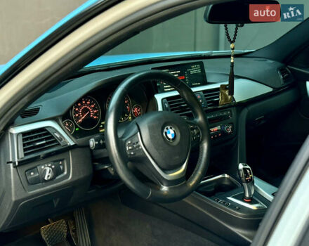 Синий БМВ 3 Серия, объемом двигателя 2.98 л и пробегом 135 тыс. км за 19500 $, фото 22 на Automoto.ua