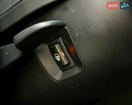 Синий БМВ 3 Серия, объемом двигателя 2.98 л и пробегом 135 тыс. км за 19500 $, фото 34 на Automoto.ua