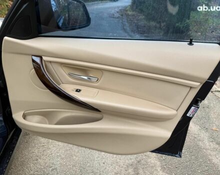 Синій БМВ 3 Серія, об'ємом двигуна 2 л та пробігом 105 тис. км за 15490 $, фото 18 на Automoto.ua