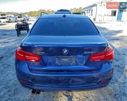 Синий БМВ 3 Серия, объемом двигателя 2 л и пробегом 122 тыс. км за 2250 $, фото 5 на Automoto.ua
