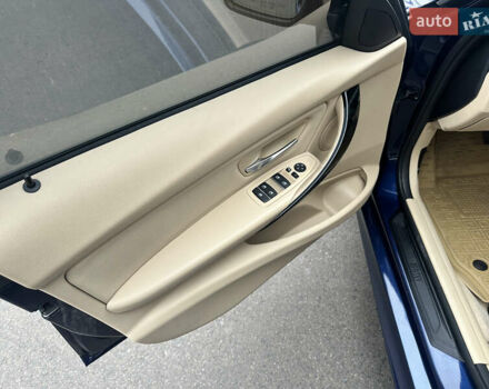 Синий БМВ 3 Серия, объемом двигателя 2 л и пробегом 122 тыс. км за 18900 $, фото 11 на Automoto.ua