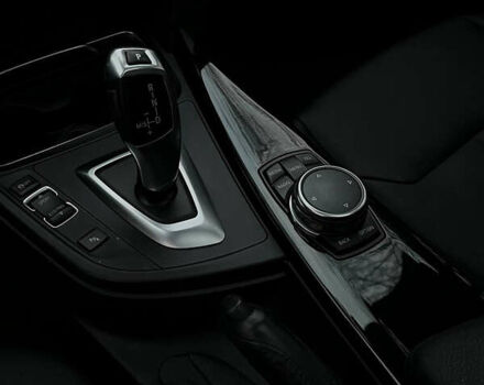 Синий БМВ 3 Серия, объемом двигателя 2 л и пробегом 91 тыс. км за 19900 $, фото 33 на Automoto.ua