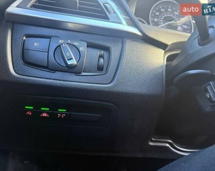 БМВ 3 Серия 2016 в Киеве на Automoto.ua Синий БМВ 3 Серия, объемом двигателя 2 л и пробегом 125 тыс. км за 16999 $, фото 11 на Automoto.ua