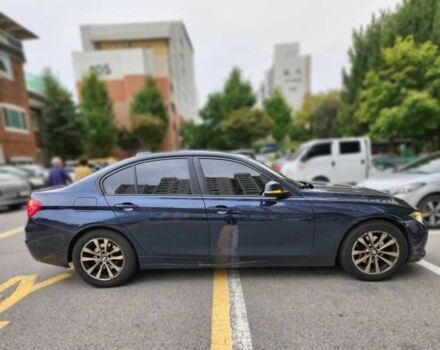 Синий БМВ 3 Серия, объемом двигателя 2 л и пробегом 122 тыс. км за 16000 $, фото 2 на Automoto.ua