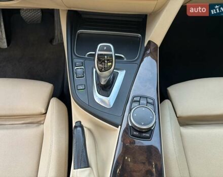 Синий БМВ 3 Серия, объемом двигателя 2 л и пробегом 113 тыс. км за 20724 $, фото 12 на Automoto.ua