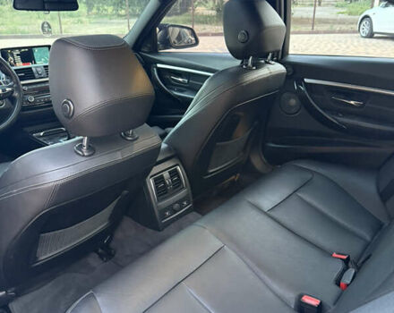 Синий БМВ 3 Серия, объемом двигателя 3 л и пробегом 140 тыс. км за 31000 $, фото 14 на Automoto.ua