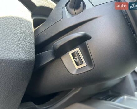 Синий БМВ 3 Серия, объемом двигателя 2 л и пробегом 85 тыс. км за 20500 $, фото 30 на Automoto.ua