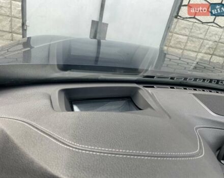 Синій БМВ 3 Серія, об'ємом двигуна 2 л та пробігом 120 тис. км за 20700 $, фото 23 на Automoto.ua