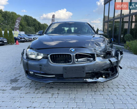 Синий БМВ 3 Серия, объемом двигателя 2 л и пробегом 189 тыс. км за 11900 $, фото 5 на Automoto.ua