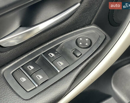 Синий БМВ 3 Серия, объемом двигателя 2 л и пробегом 70 тыс. км за 14499 $, фото 14 на Automoto.ua