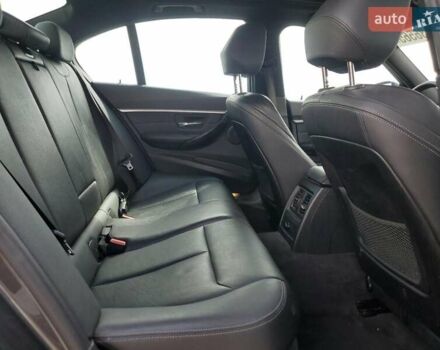 Синий БМВ 3 Серия, объемом двигателя 2 л и пробегом 139 тыс. км за 4000 $, фото 9 на Automoto.ua