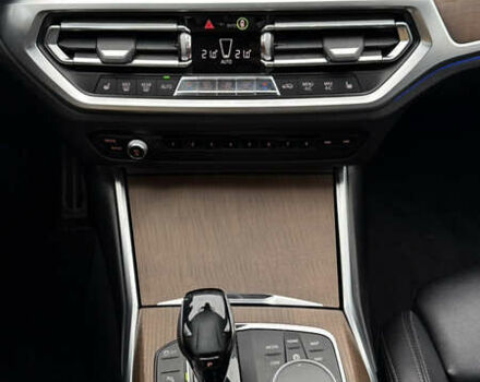 Синій БМВ 3 Серія, об'ємом двигуна 2 л та пробігом 82 тис. км за 28000 $, фото 38 на Automoto.ua