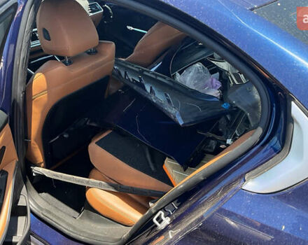 Синій БМВ 3 Серія, об'ємом двигуна 2 л та пробігом 26 тис. км за 25500 $, фото 12 на Automoto.ua