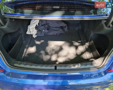 Синий БМВ 3 Серия, объемом двигателя 2 л и пробегом 100 тыс. км за 28000 $, фото 15 на Automoto.ua