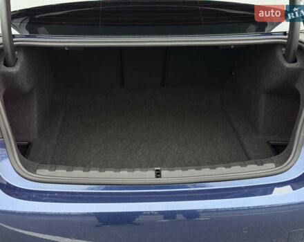 Синий БМВ 3 Серия, объемом двигателя 2 л и пробегом 32 тыс. км за 32000 $, фото 16 на Automoto.ua