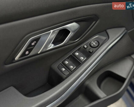 Синий БМВ 3 Серия, объемом двигателя 2 л и пробегом 32 тыс. км за 32000 $, фото 18 на Automoto.ua