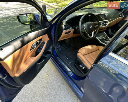 БМВ 3 Серія 2021 у Корце на Automoto.ua Синій БМВ 3 Серія, об'ємом двигуна 2 л та пробігом 55 тис. км за 33000 $, фото 32 на Automoto.ua