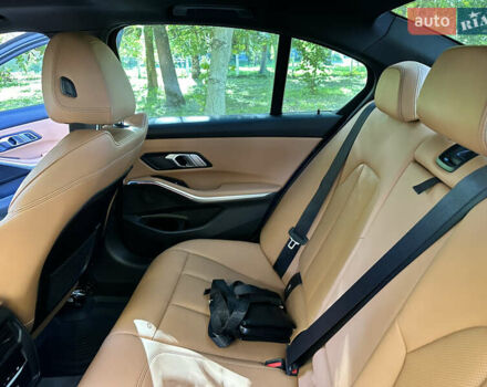 БМВ 3 Серія 2021 у Корце на Automoto.ua Синій БМВ 3 Серія, об'ємом двигуна 2 л та пробігом 55 тис. км за 33000 $, фото 26 на Automoto.ua