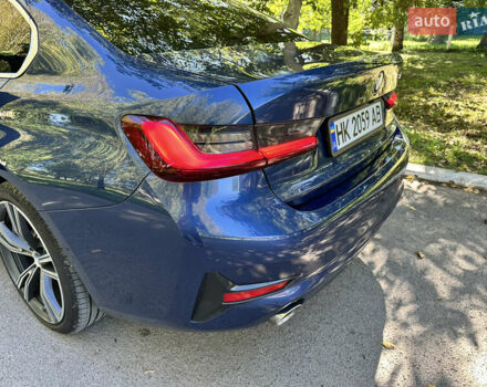 БМВ 3 Серія 2021 у Корце на Automoto.ua Синій БМВ 3 Серія, об'ємом двигуна 2 л та пробігом 55 тис. км за 33000 $, фото 2 на Automoto.ua