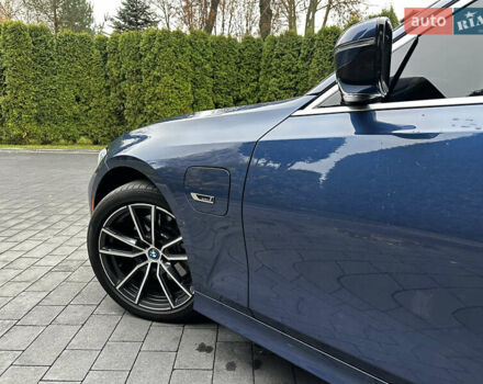 Синий БМВ 3 Серия, объемом двигателя 2 л и пробегом 22 тыс. км за 34900 $, фото 11 на Automoto.ua