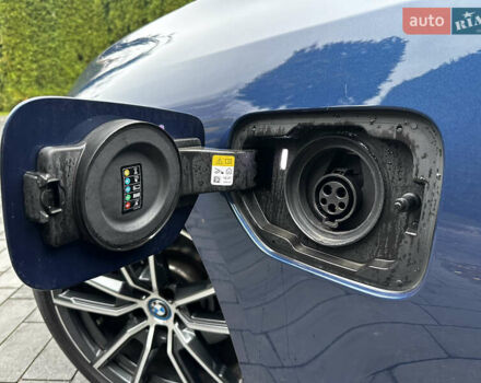 Синий БМВ 3 Серия, объемом двигателя 2 л и пробегом 22 тыс. км за 34900 $, фото 12 на Automoto.ua