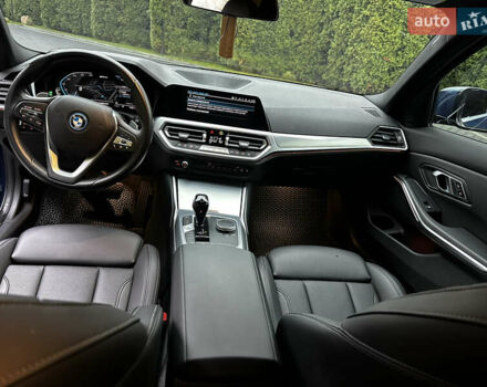 Синий БМВ 3 Серия, объемом двигателя 2 л и пробегом 22 тыс. км за 34900 $, фото 19 на Automoto.ua