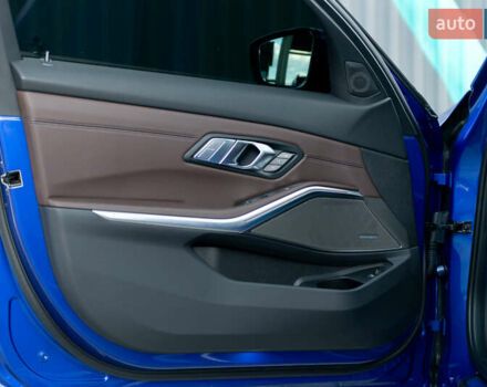 Синий БМВ 3 Серия, объемом двигателя 3 л и пробегом 15 тыс. км за 58000 $, фото 25 на Automoto.ua