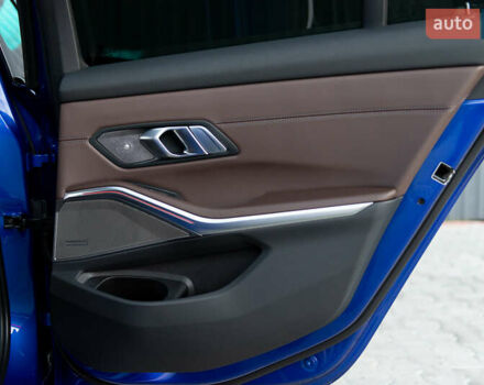 Синий БМВ 3 Серия, объемом двигателя 3 л и пробегом 15 тыс. км за 58000 $, фото 31 на Automoto.ua