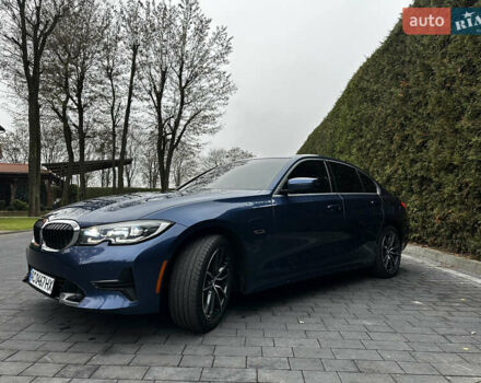 Синий БМВ 3 Серия, объемом двигателя 2 л и пробегом 22 тыс. км за 34900 $, фото 23 на Automoto.ua