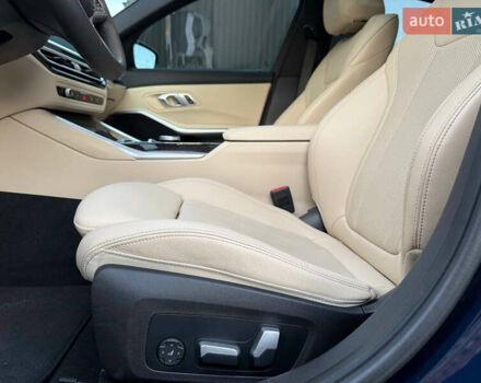 Синий БМВ 3 Серия, объемом двигателя 2 л и пробегом 47 тыс. км за 42000 $, фото 28 на Automoto.ua