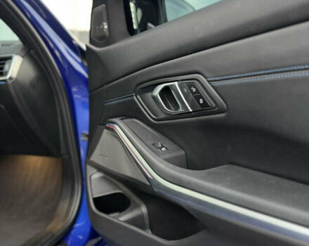 Синій БМВ 3 Серія, об'ємом двигуна 3 л та пробігом 32 тис. км за 61500 $, фото 29 на Automoto.ua