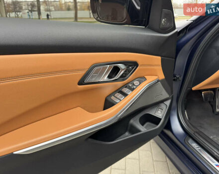 Синий БМВ 3 Серия, объемом двигателя 3 л и пробегом 49 тыс. км за 68000 $, фото 15 на Automoto.ua