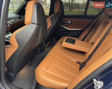 Синий БМВ 3 Серия, объемом двигателя 3 л и пробегом 49 тыс. км за 68000 $, фото 14 на Automoto.ua