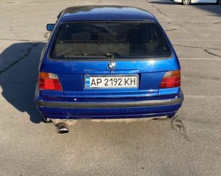 Синий БМВ 3 Серия, объемом двигателя 2 л и пробегом 383 тыс. км за 1800 $, фото 2 на Automoto.ua
