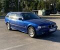 Синий БМВ 3 Серия, объемом двигателя 2 л и пробегом 383 тыс. км за 1800 $, фото 1 на Automoto.ua