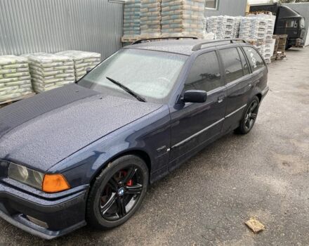 Синій БМВ 3 Серія, об'ємом двигуна 2.8 л та пробігом 430 тис. км за 3700 $, фото 2 на Automoto.ua