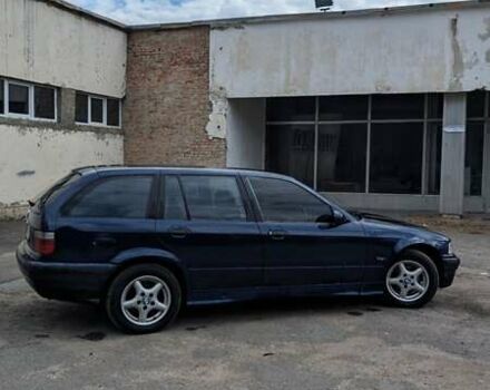 Синій БМВ 3 Серія, об'ємом двигуна 1.67 л та пробігом 400 тис. км за 2200 $, фото 5 на Automoto.ua