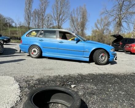 Синий БМВ 3 Серия, объемом двигателя 2.8 л и пробегом 400 тыс. км за 3899 $, фото 5 на Automoto.ua