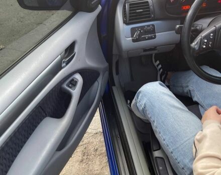 Синій БМВ 3 Серія, об'ємом двигуна 2 л та пробігом 400 тис. км за 4350 $, фото 12 на Automoto.ua