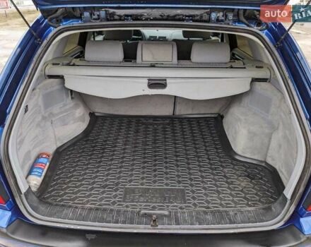 Синій БМВ 3 Серія, об'ємом двигуна 2 л та пробігом 285 тис. км за 4700 $, фото 16 на Automoto.ua