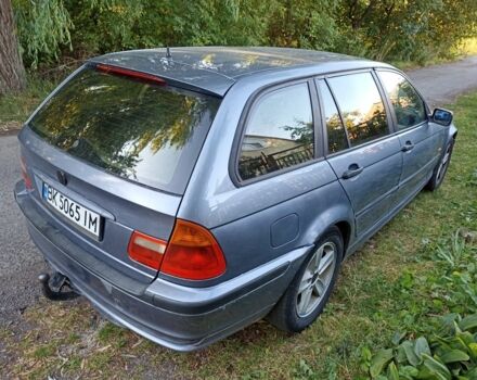 Синий БМВ 3 Серия, объемом двигателя 2 л и пробегом 389 тыс. км за 2600 $, фото 4 на Automoto.ua